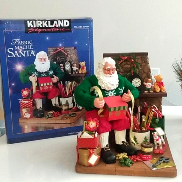 Handcrafted Fabric Mache Santa Claus Wrapping Presents by Fireplace Decor 8x9" - Picture 3 of 9